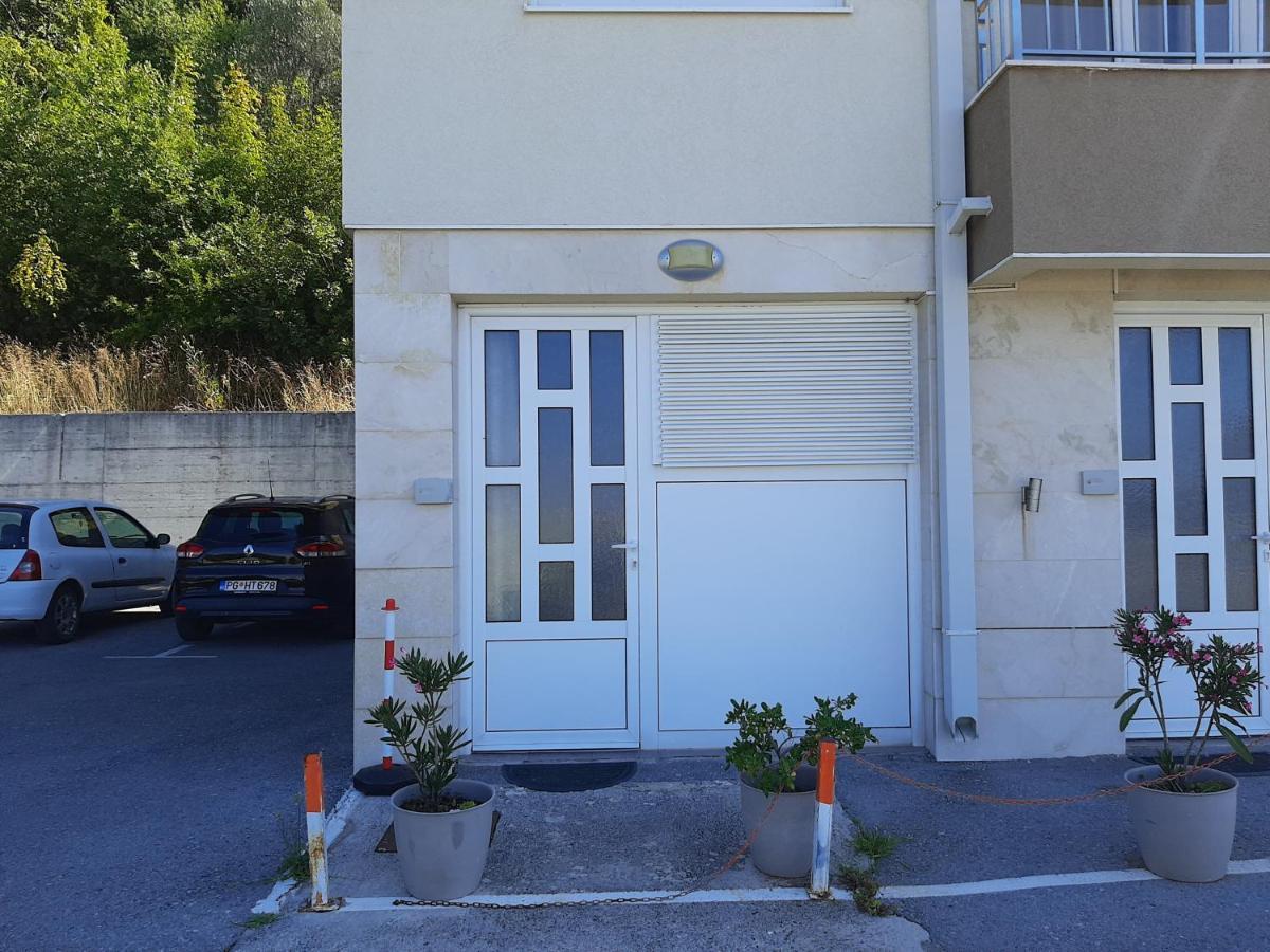 Rakocevic Apartments Petrovac na moru Exterior foto