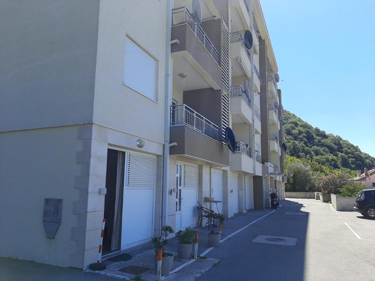Rakocevic Apartments Petrovac na moru Exterior foto